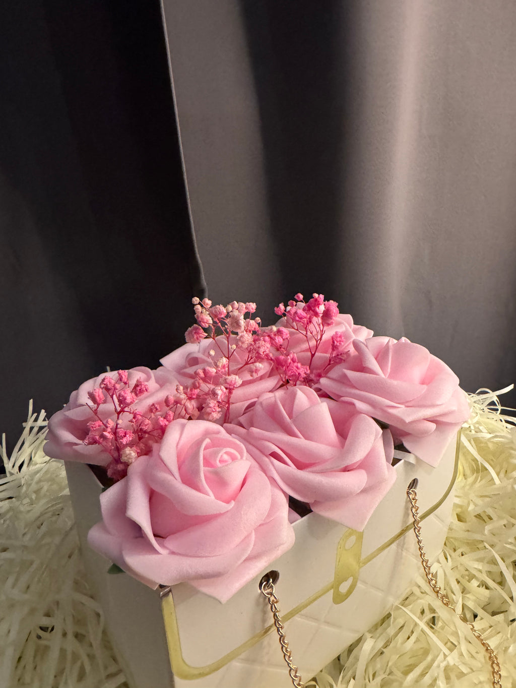 Rosen Box Weiß/ Rosa